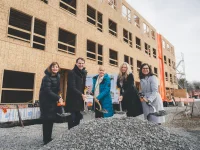 Dignitaires, projet d'habitation mixte pour personnes aînées